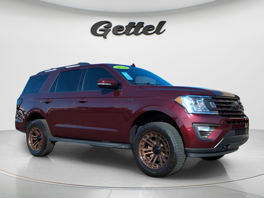 Used 2021 Ford Expedition XLT image 2