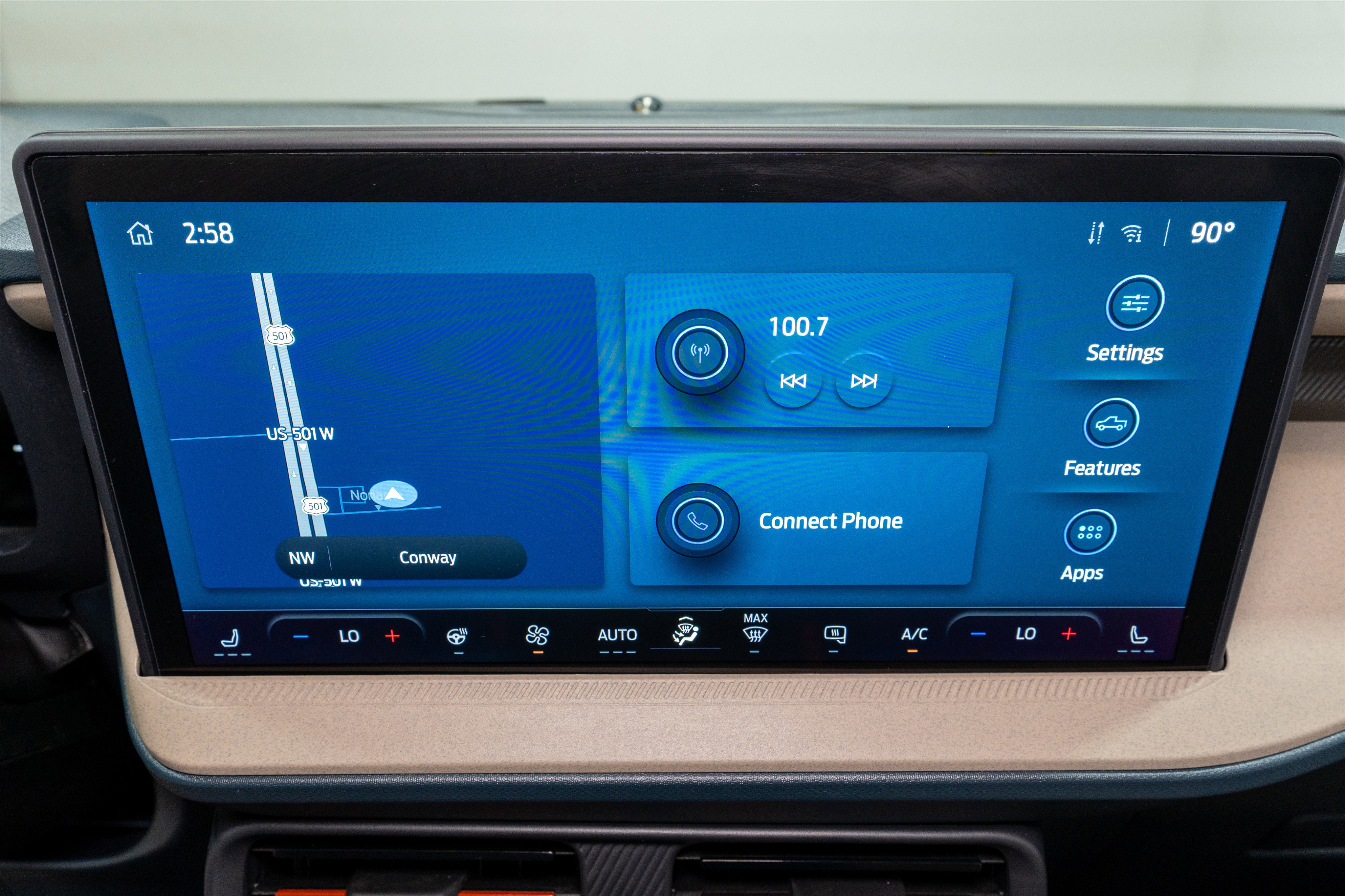 Used 2025 Ford Maverick Lariat w/ 4K Tow Package image 19