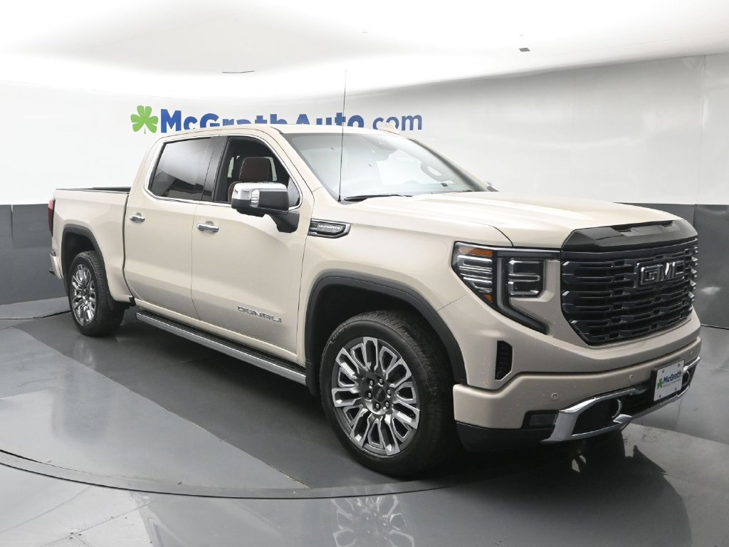 New 2026 GMC Sierra 1500 Denali Ultimate AWD/4WD image 2