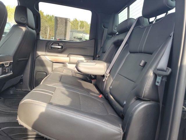 Used 2020 Chevrolet Silverado 1500 High Country w/ Technology Package AWD/4WD image 32