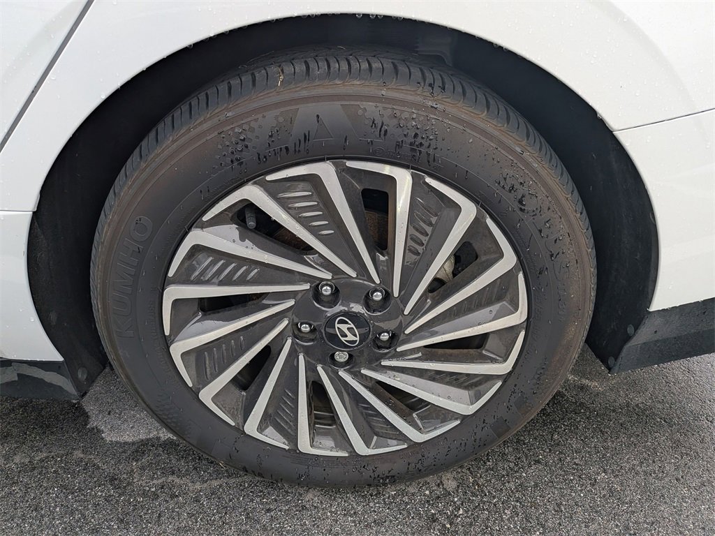 Certified 2024 Hyundai Sonata SEL image 24