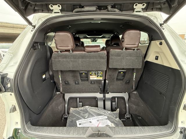 Certified 2021 Toyota Sienna Platinum image 40