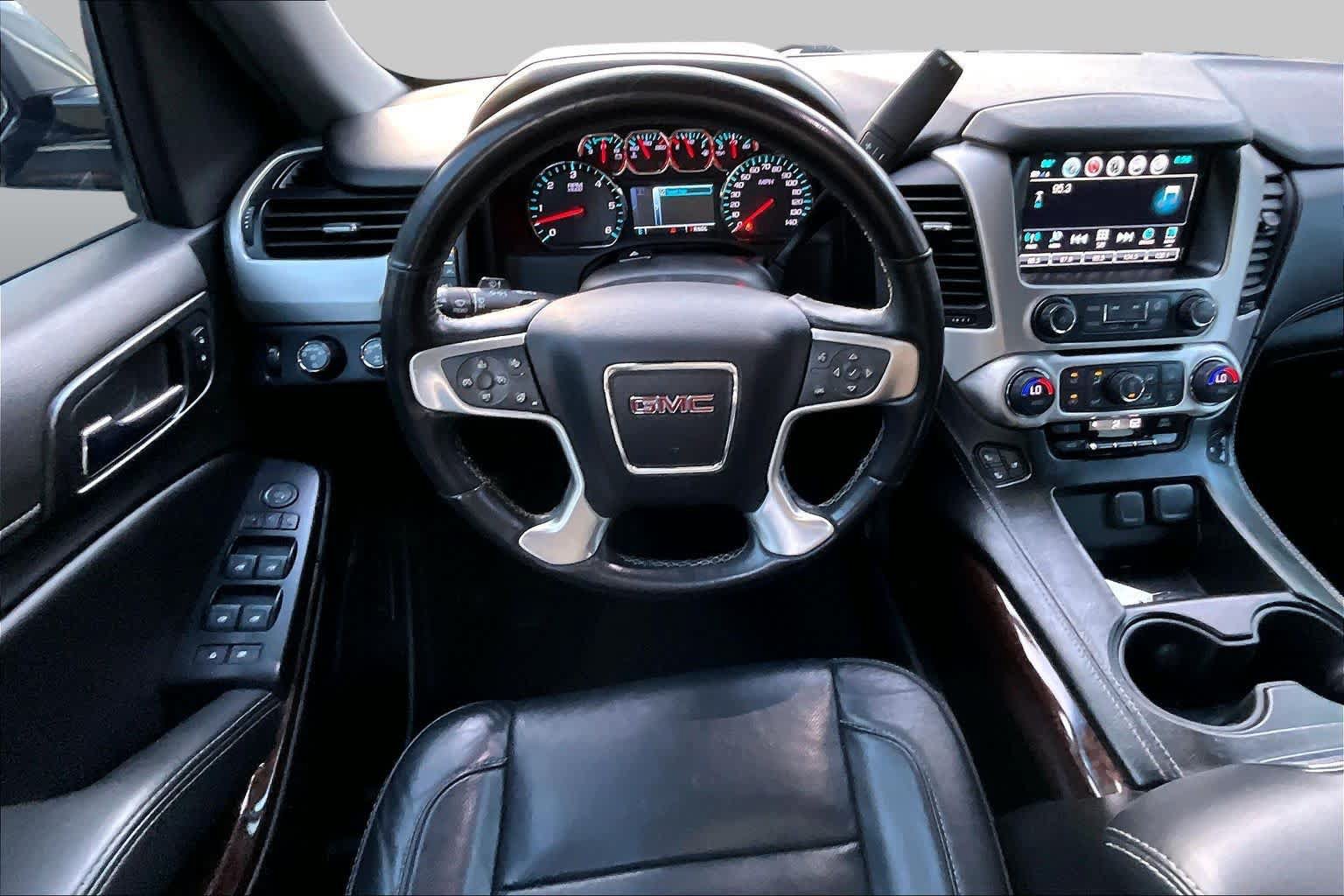 Used 2019 GMC Yukon SLT w/ Open Road Package AWD/4WD image 5