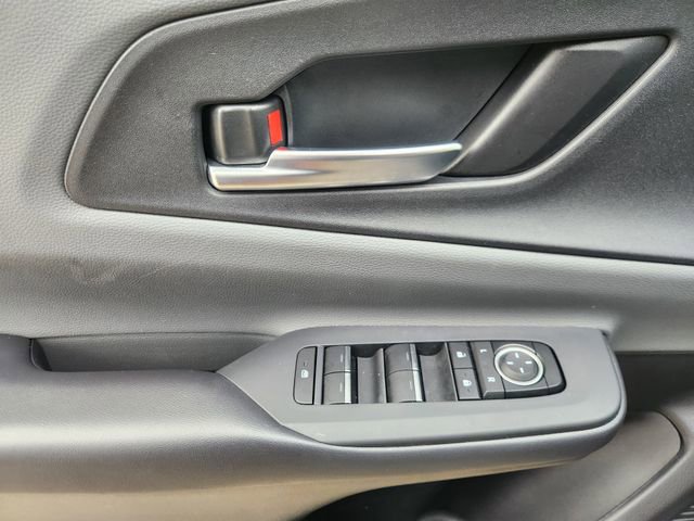 Used 2024 Toyota Prius XLE FWD image 22