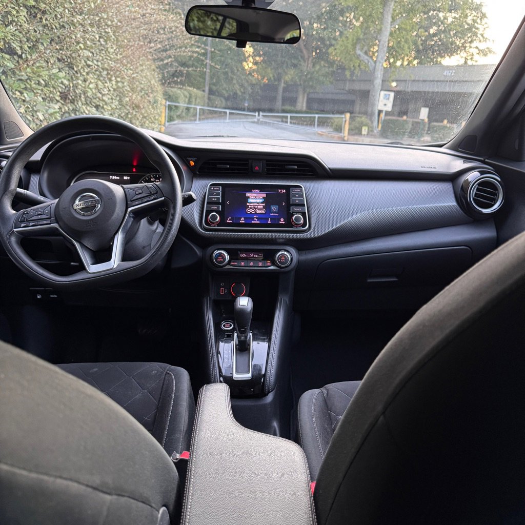 Used 2020 Nissan Kicks SV w/ Exterior Package image 20