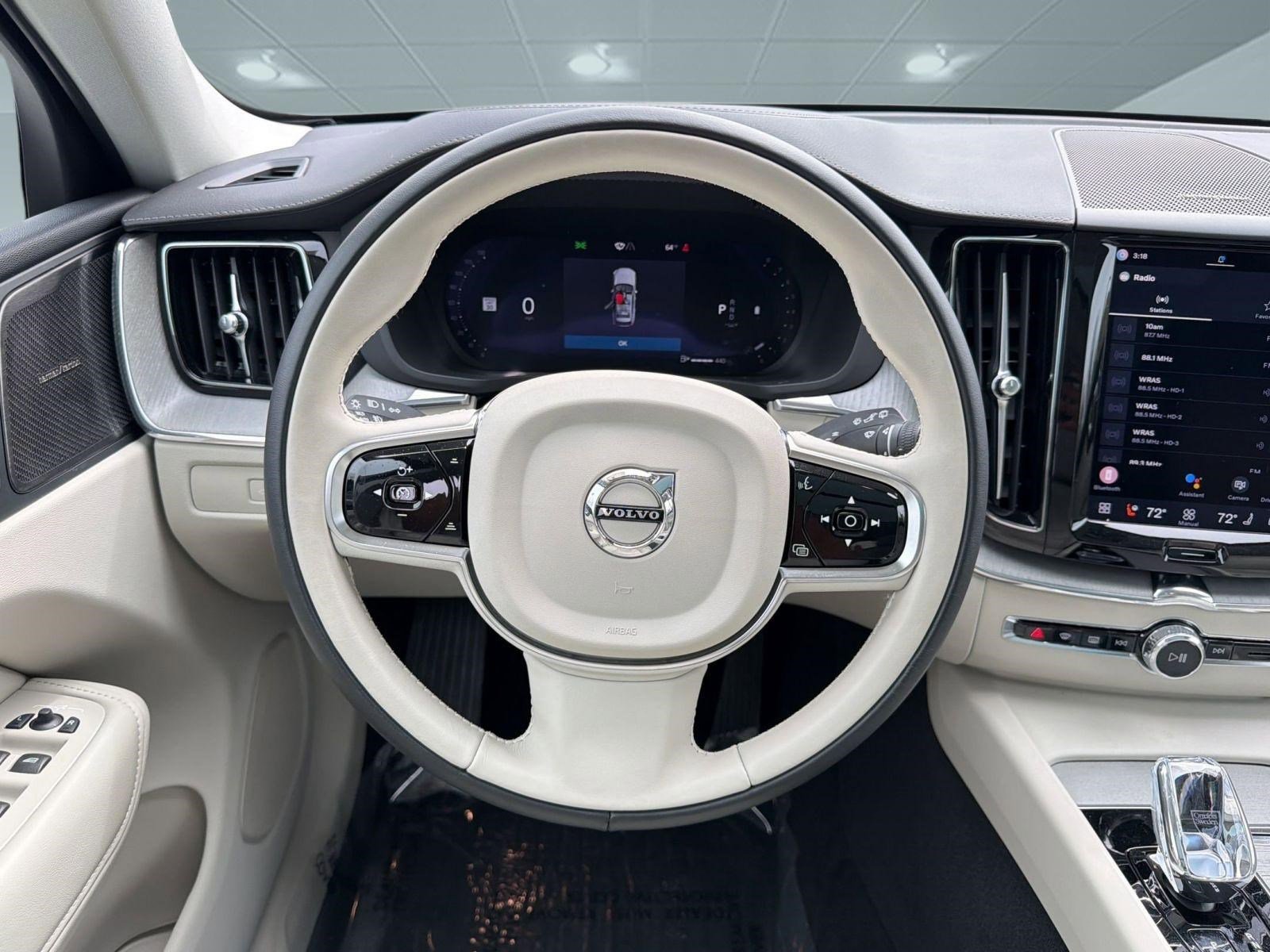 Certified 2024 Volvo XC60 B5 Ultimate image 26