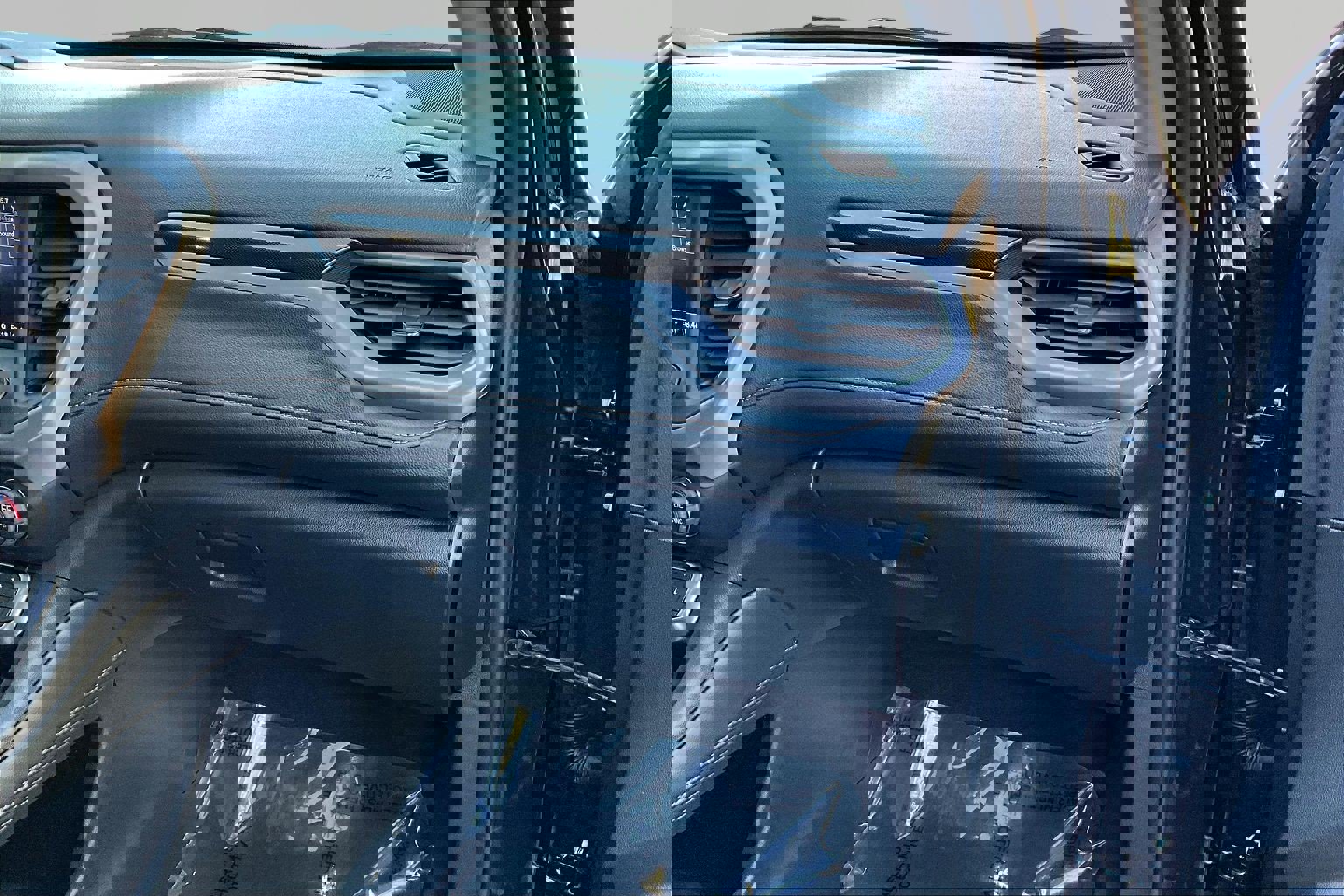 Used 2022 GMC Acadia AT4 w/ Technology Package image 27