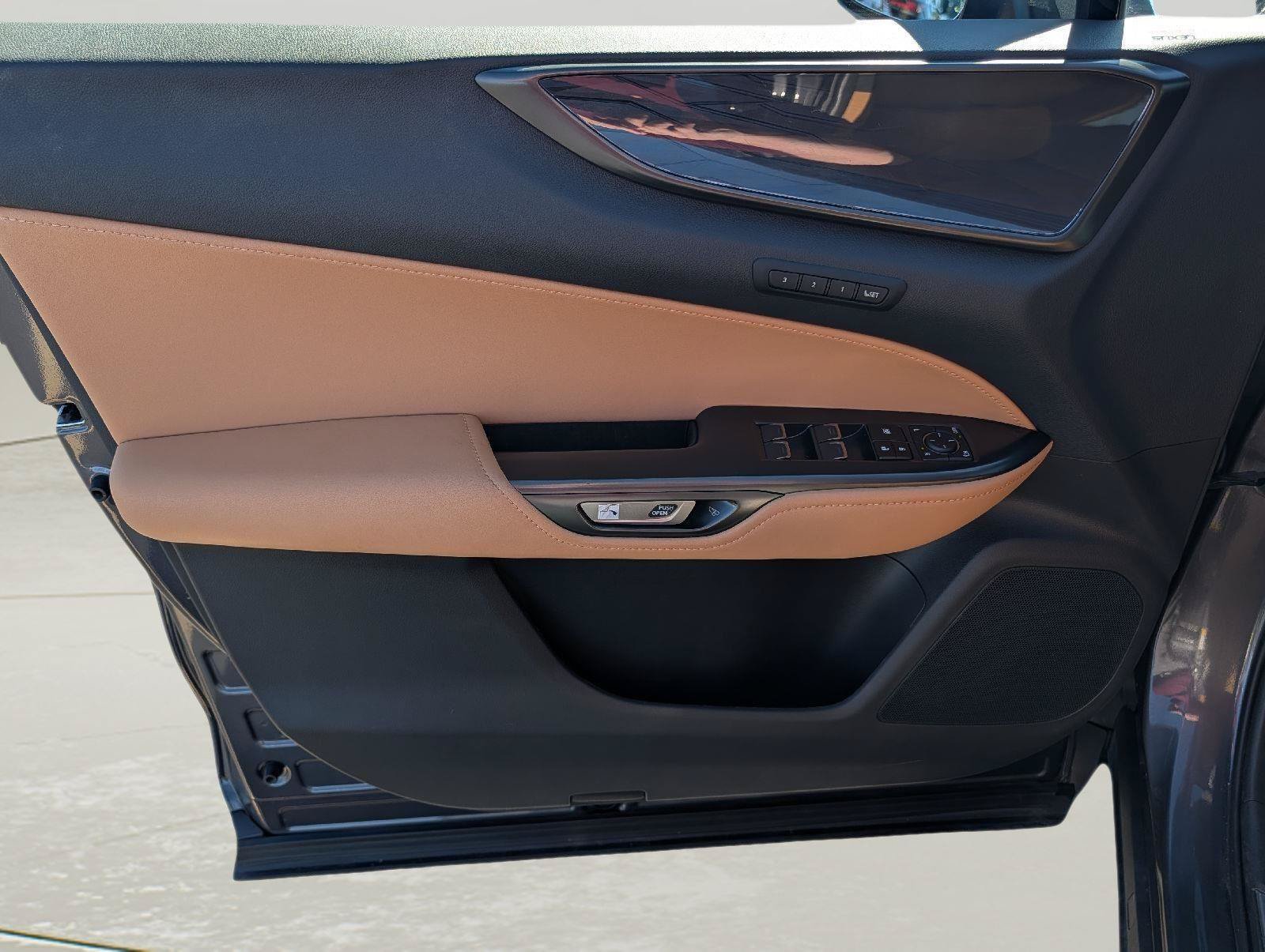 Certified 2023 Lexus NX 350 AWD image 7