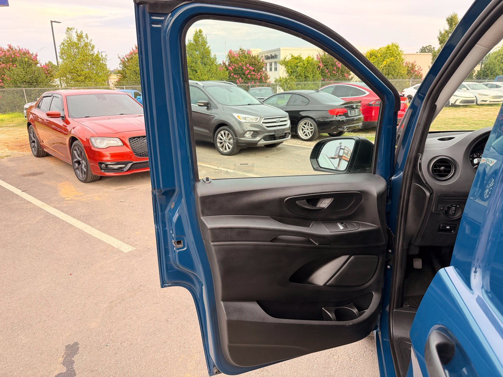 Used 2019 Mercedes-Benz Metris image 13