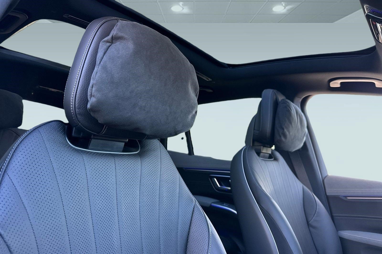 New 2026 Mercedes-Benz EQS 400 4MATIC SUV image 14