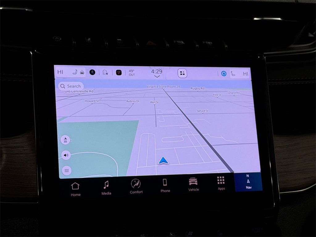 Certified 2022 Jeep Grand Cherokee Summit w/ Luxury Tech Group V image 16