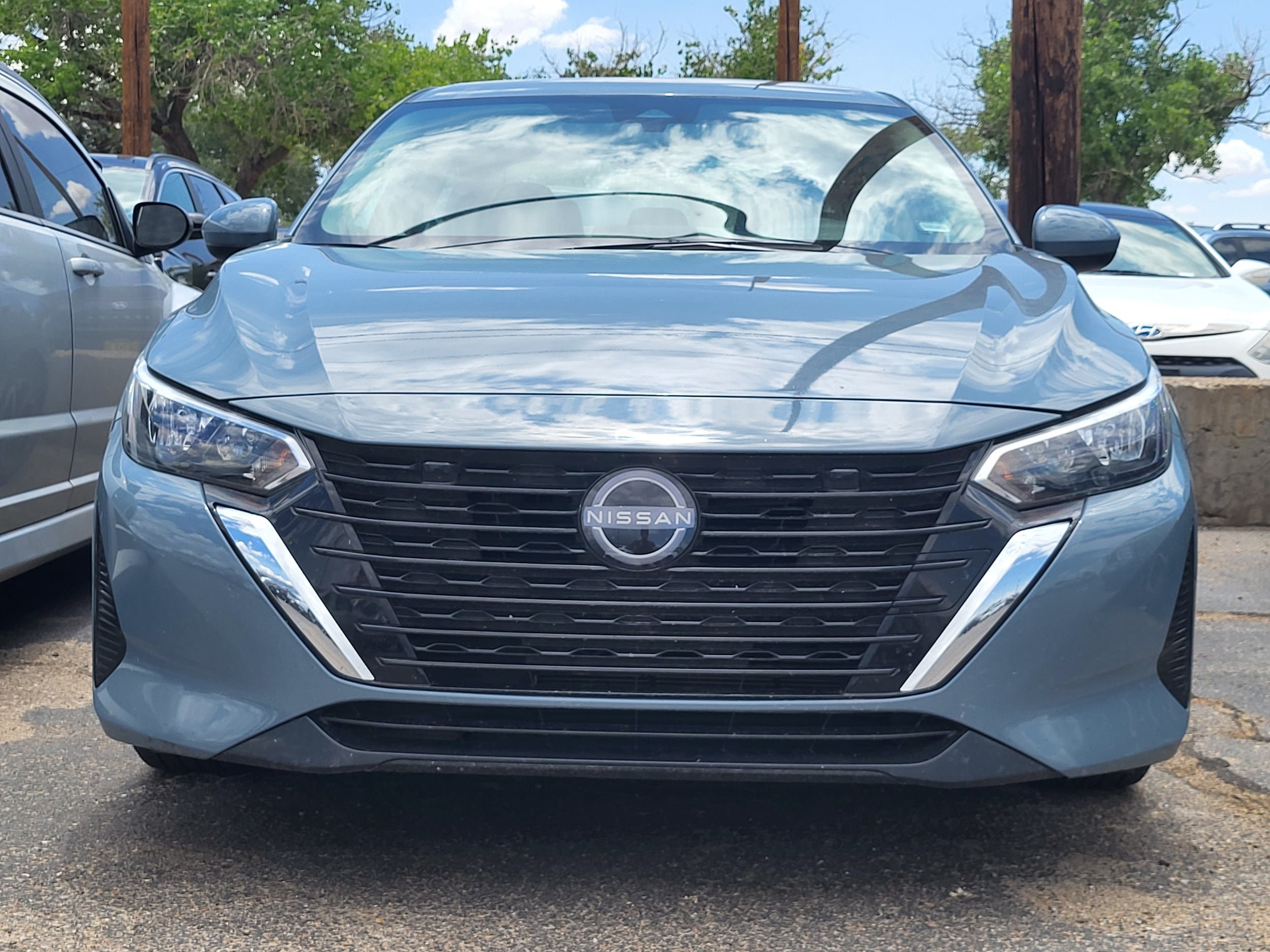 Used 2024 Nissan Sentra SV FWD image 23