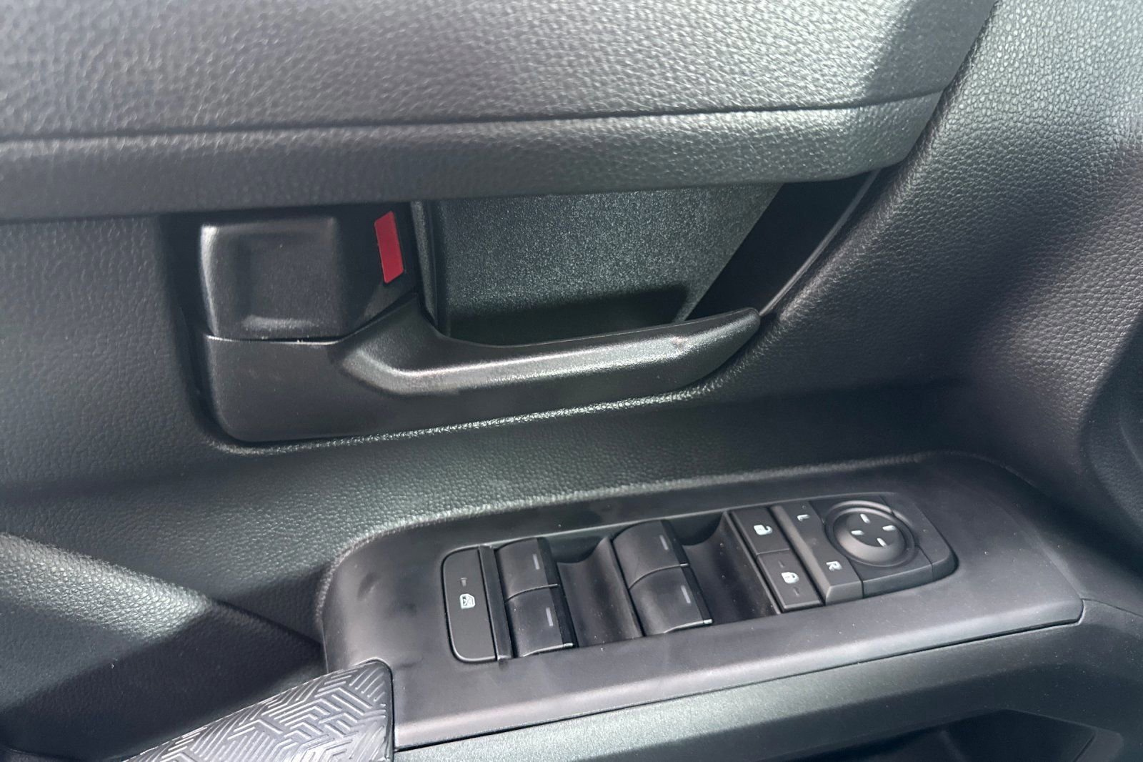 New 2026 Toyota Tacoma SR image 11