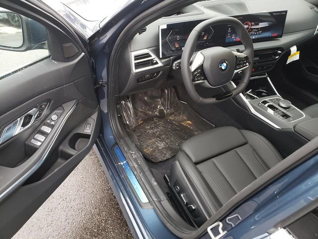 New 2026 BMW 330i xDrive Sedan w/ Premium Package image 9