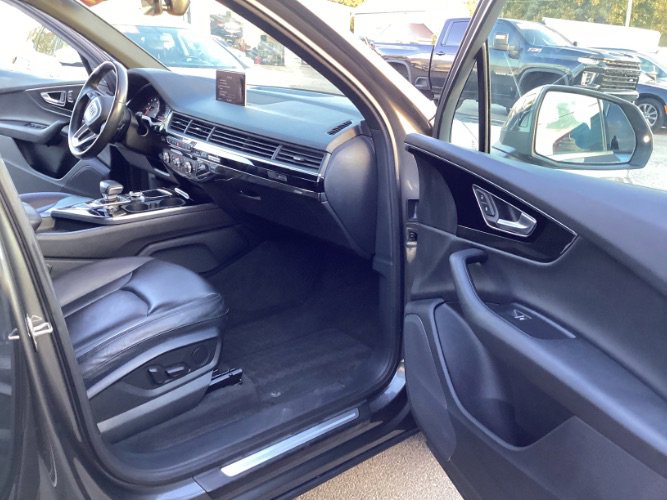 Used 2019 Audi Q7 3.0T Premium image 8