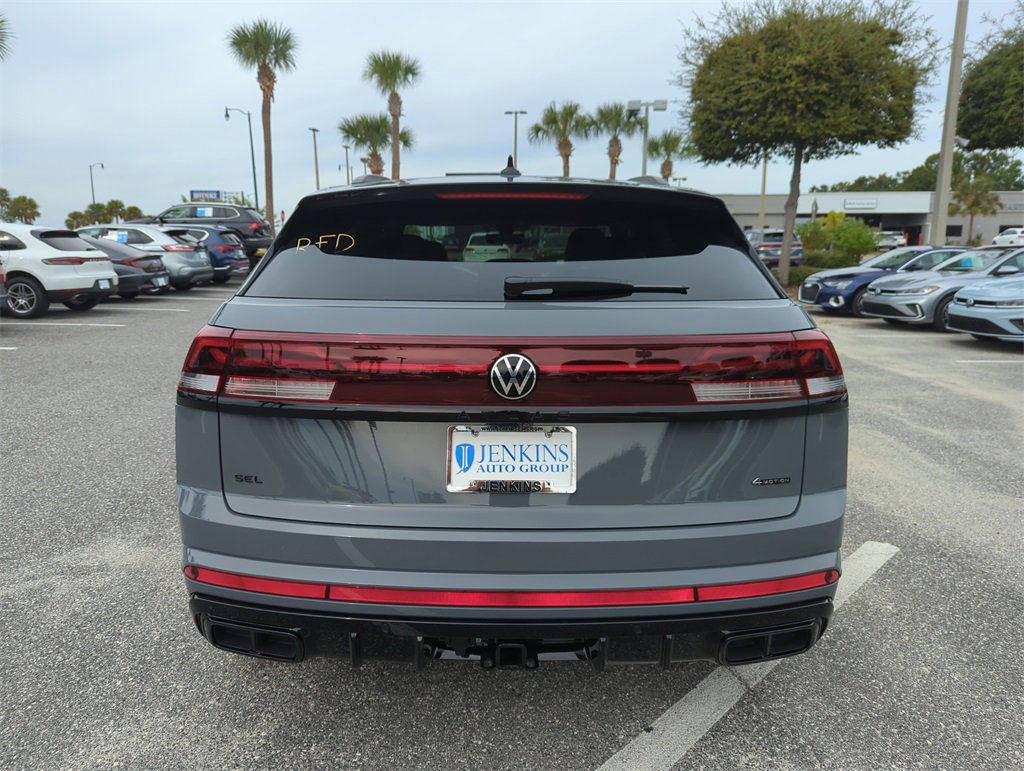 New 2026 Volkswagen Atlas Cross Sport SEL R-Line image 6