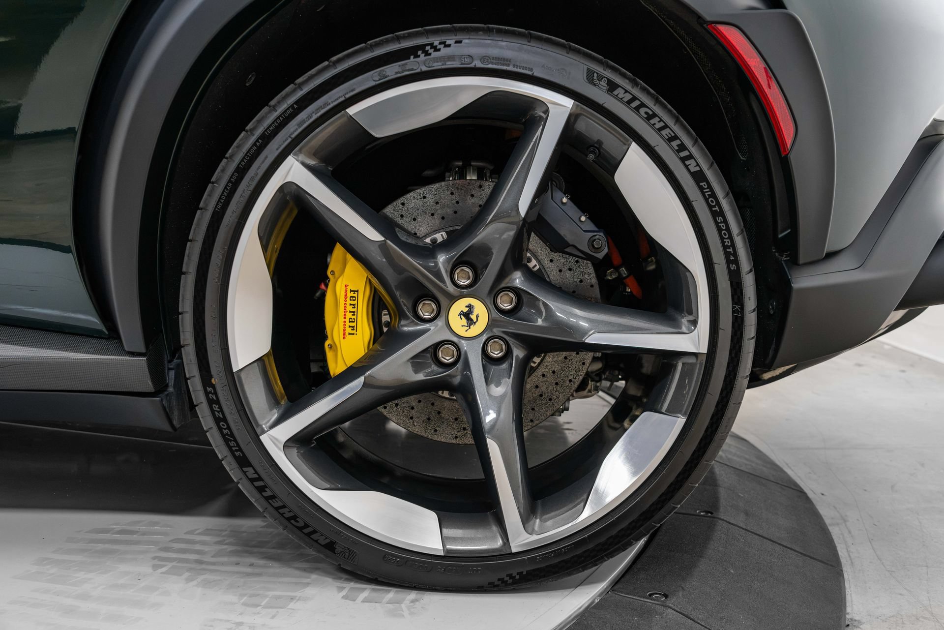 Used 2026 Ferrari Purosangue AWD/4WD image 19