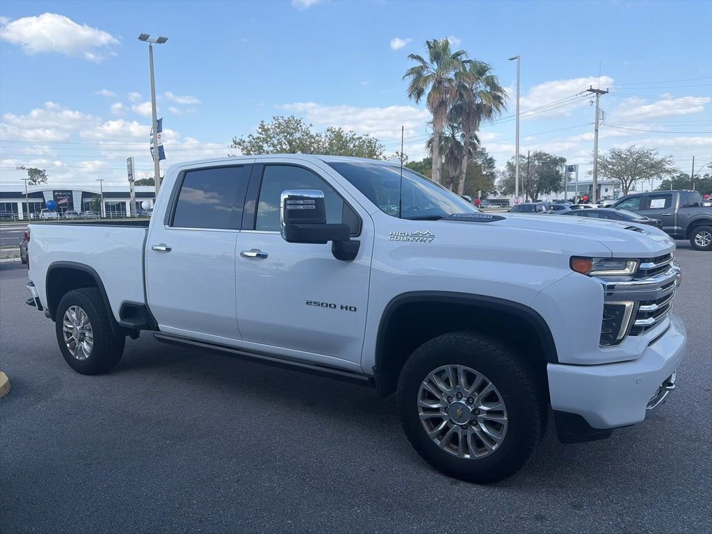 Used 2022 Chevrolet Silverado 2500 High Country AWD/4WD image 4