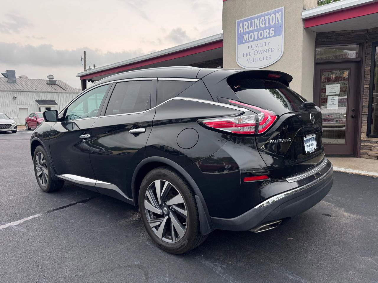 Used 2015 Nissan Murano Platinum w/ Platinum Technology Package FWD image 3