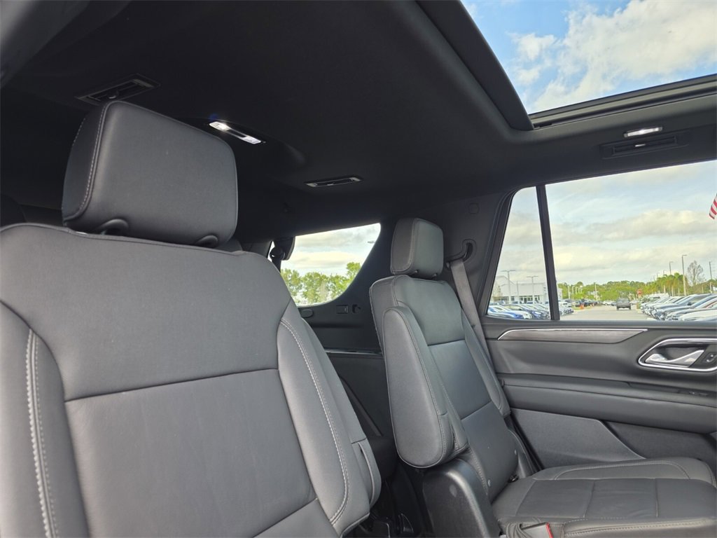 Used 2023 Chevrolet Tahoe Z71 w/ Luxury Package image 13