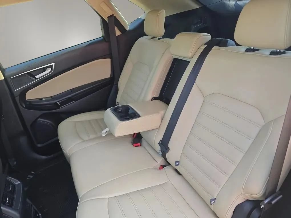 Used 2021 Ford Edge SEL w/ Convenience Package FWD image 42