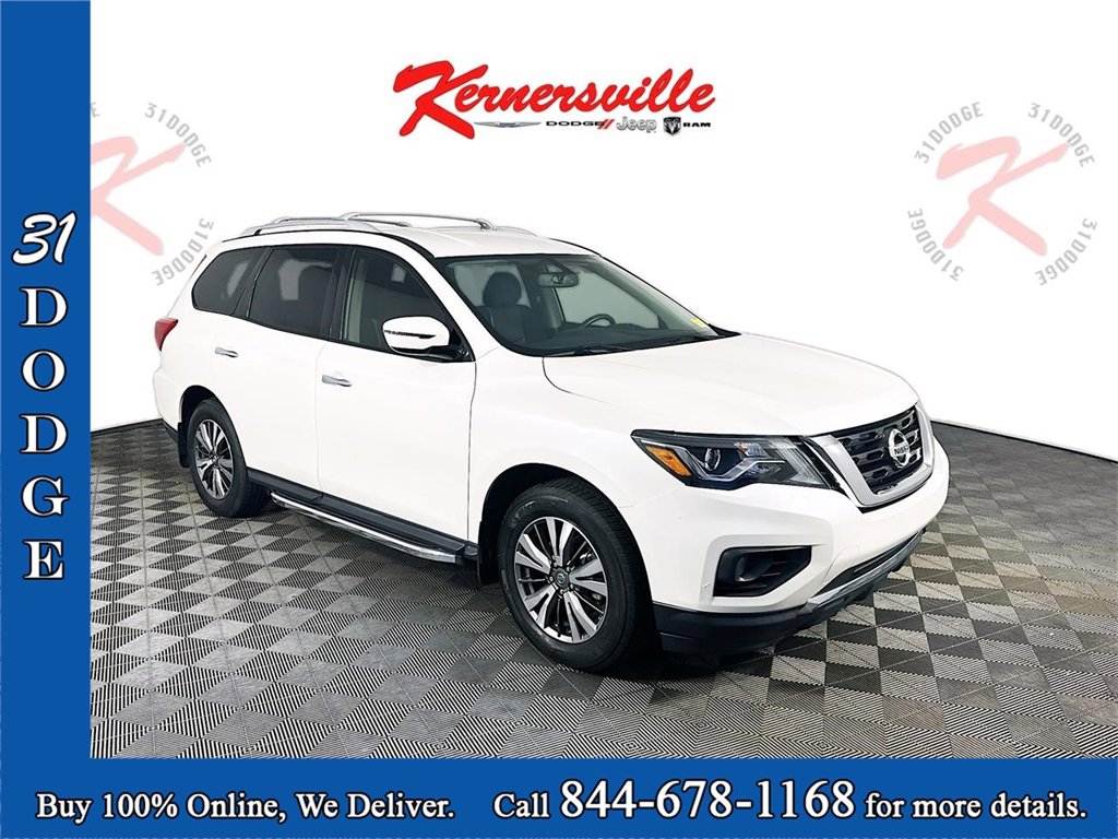Used 2020 Nissan Pathfinder SV