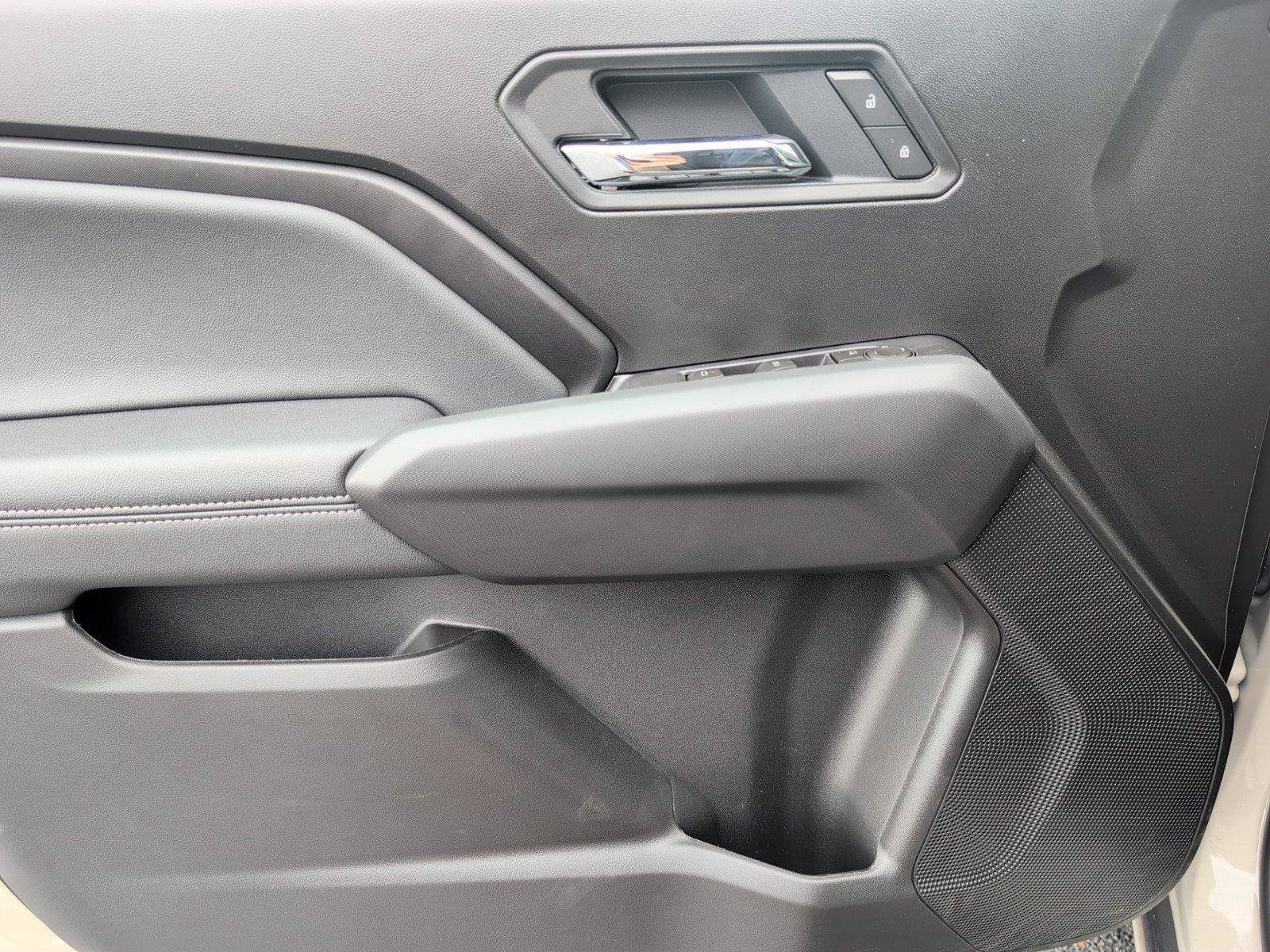 New 2026 GMC Canyon Elevation w/ Convenience Package RWD image 19