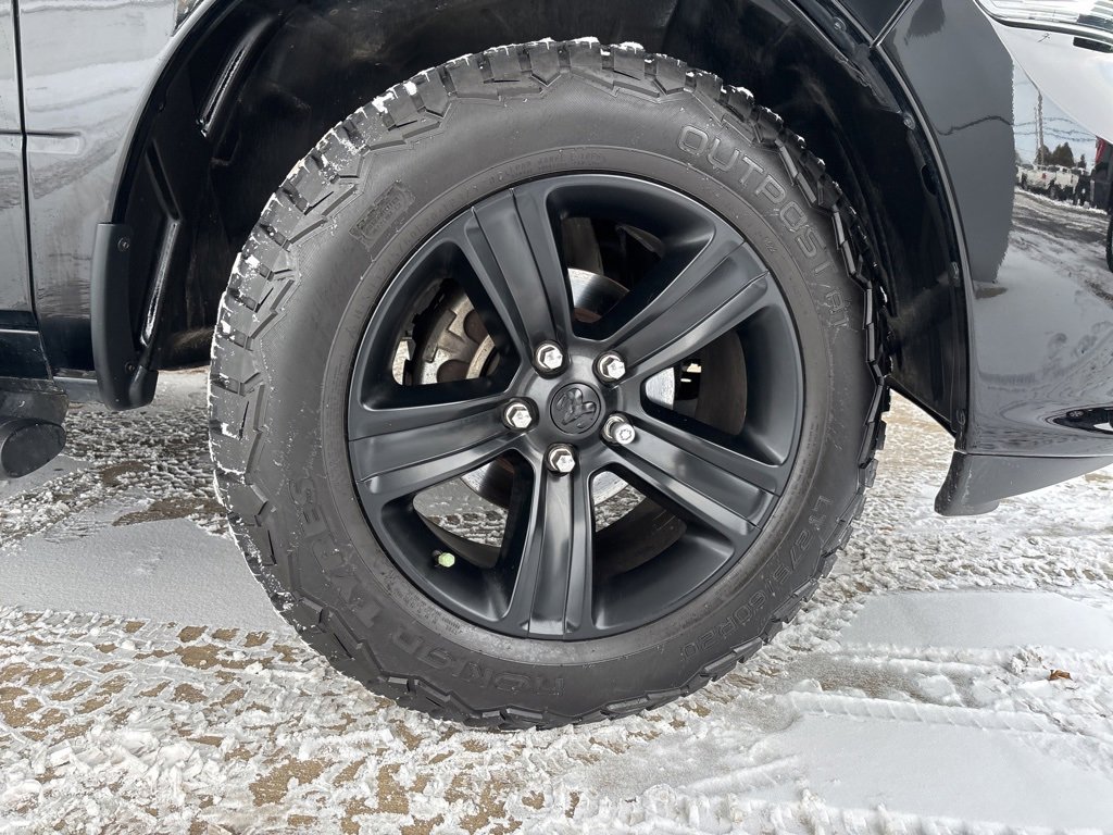 Used 2023 RAM 1500 Express w/ Wheel & Sound Group image 30