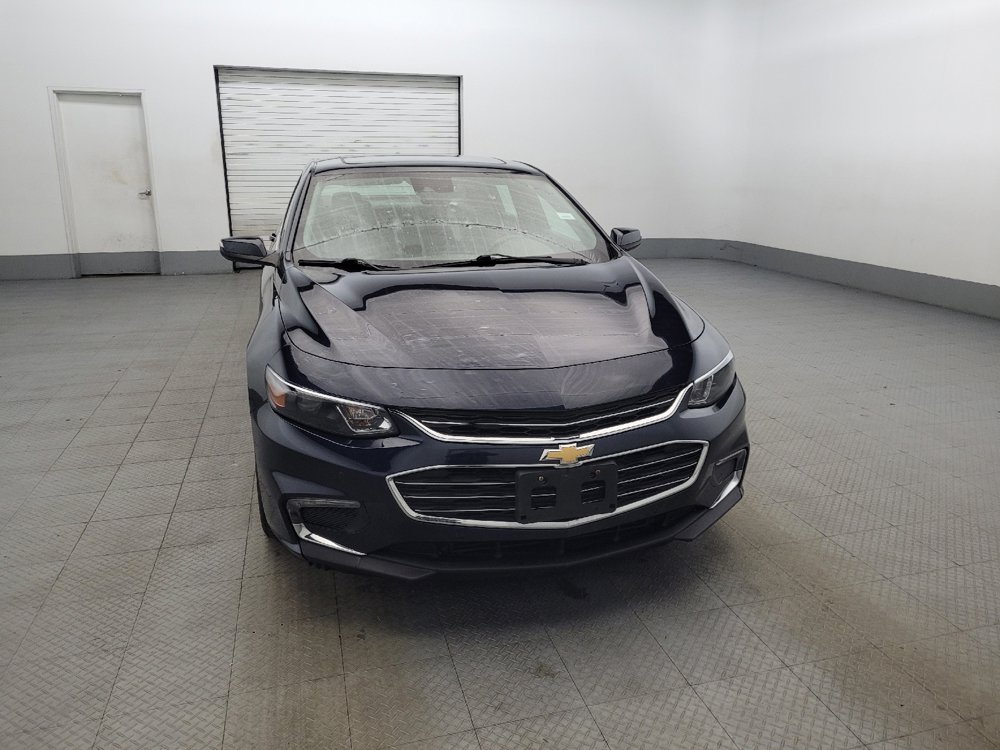 Used 2017 Chevrolet Malibu Hybrid w/ Leather Package image 14