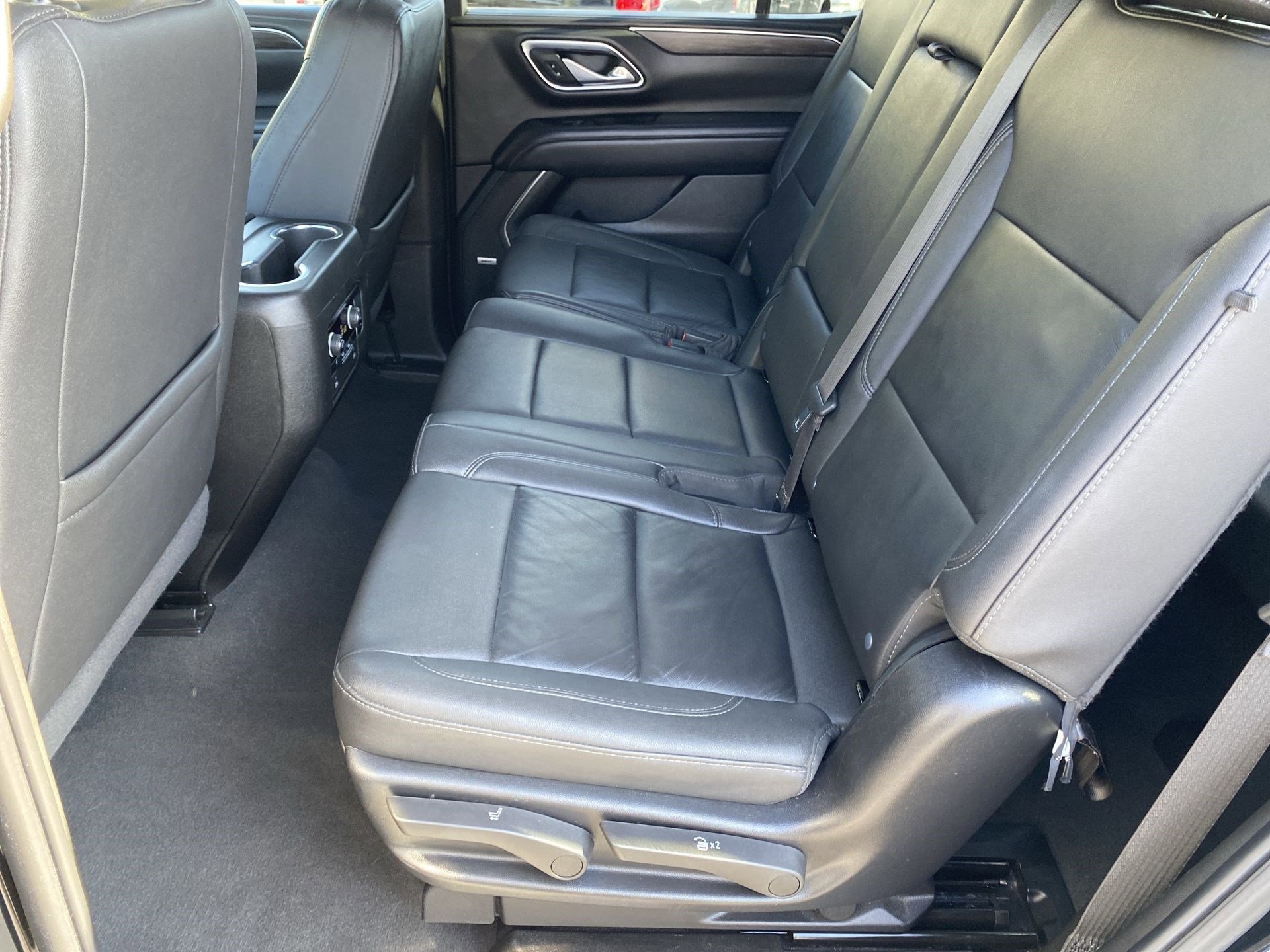 Used 2024 Chevrolet Tahoe LT image 28