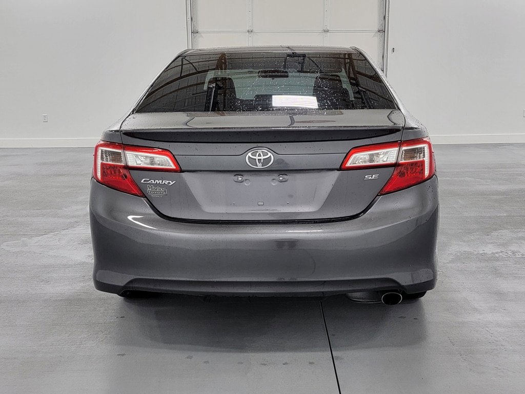 Used 2014 Toyota Camry SE FWD image 7