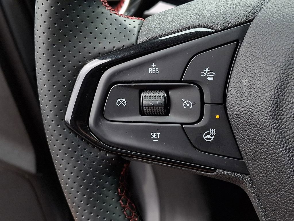 Used 2024 Chevrolet Trax RS w/ Driver Confidence Package image 20