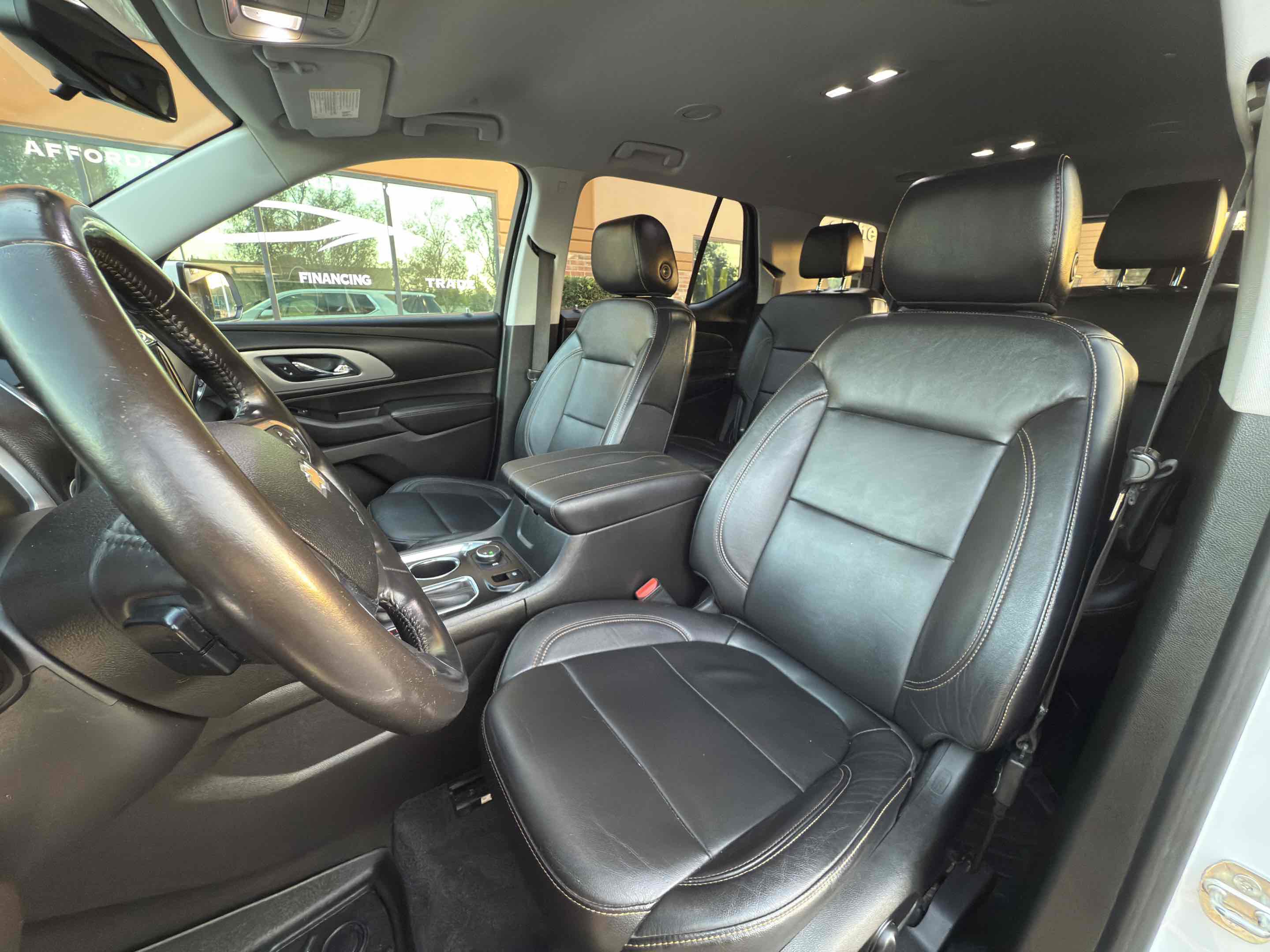 Used 2019 Chevrolet Traverse LT w/ LT Premium Package image 40