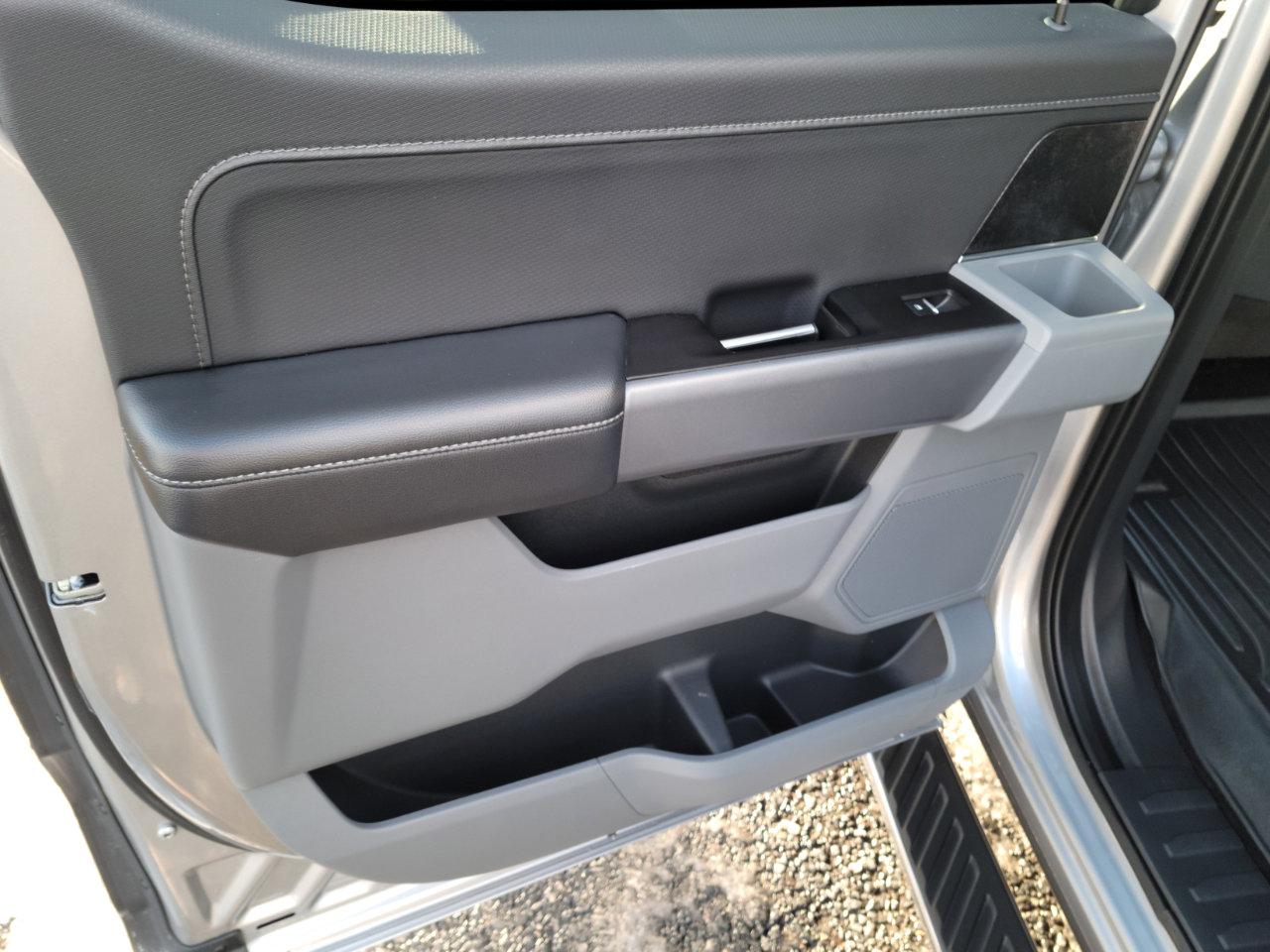 Used 2021 Ford F150 XLT w/ Equipment Group 302A High image 20