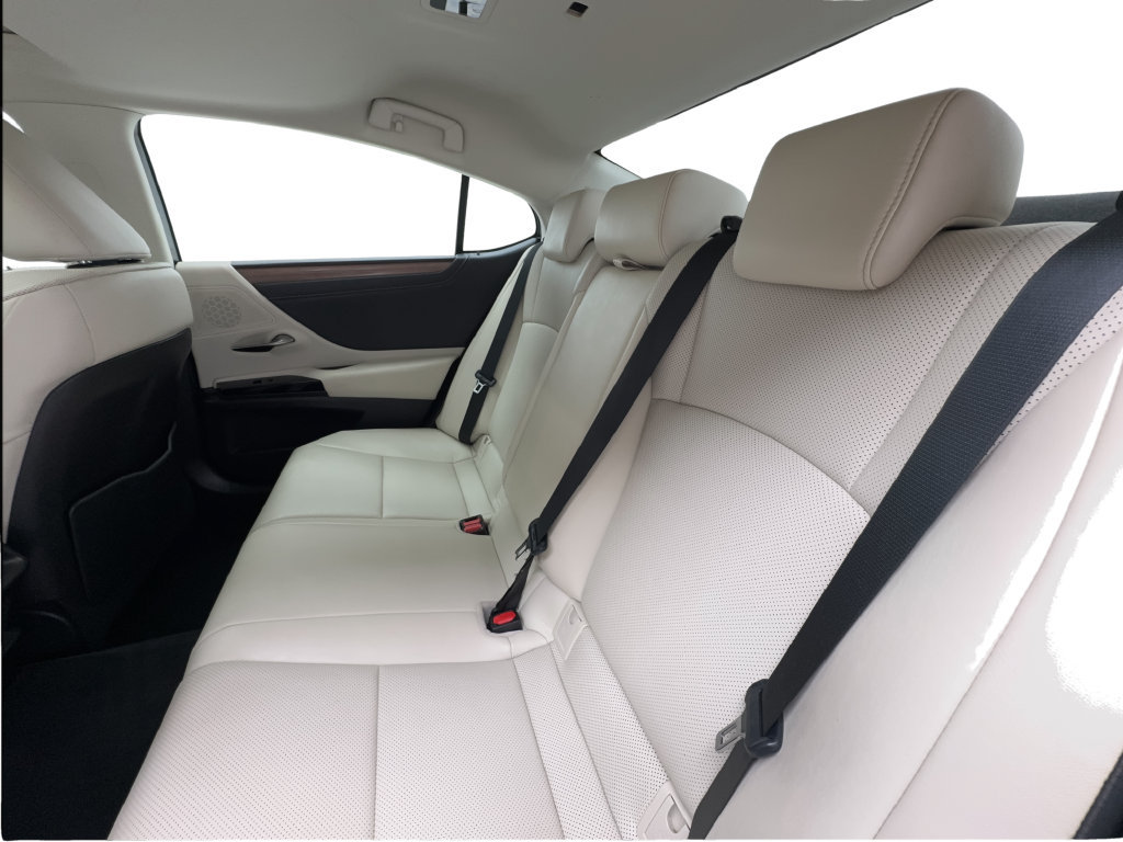 Used 2024 Lexus ES 250 w/ Premium Package AWD/4WD image 27