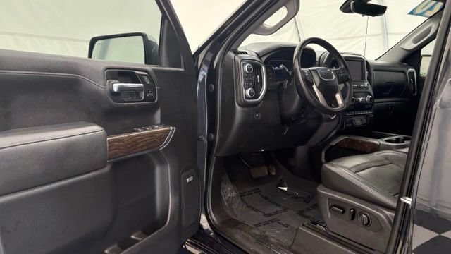 Used 2020 GMC Sierra 1500 Denali w/ Denali Carbonpro Edition AWD/4WD image 32