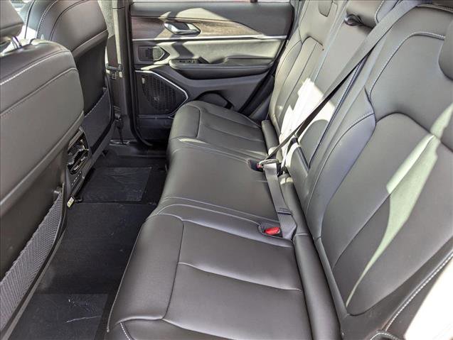 New 2026 Jeep Grand Cherokee Limited w/ Limited Altitude Package image 16