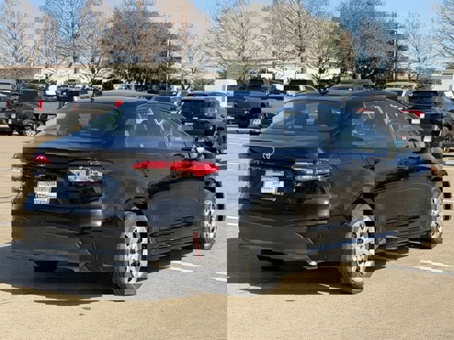 Certified 2025 Toyota Corolla LE image 4