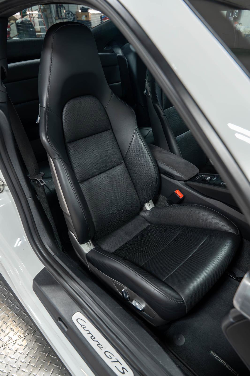 Used 2018 Porsche 911 Carrera GTS image 71