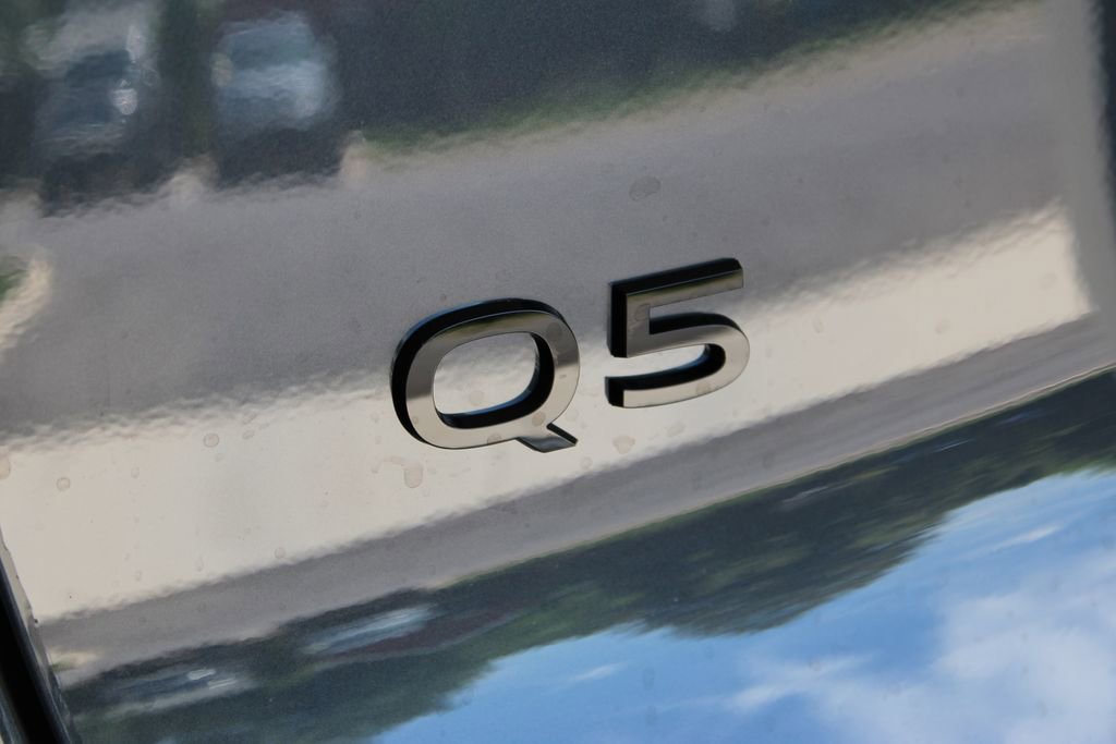 New 2025 Audi Q5 Premium Plus image 49