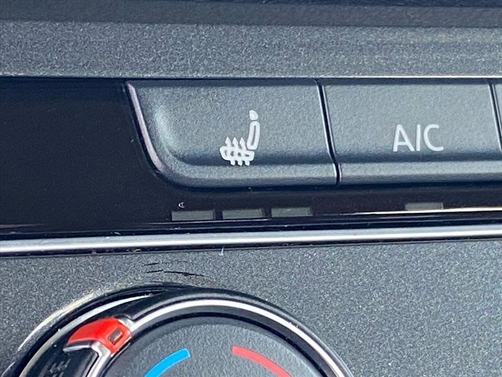 Certified 2024 Volkswagen Tiguan S image 16