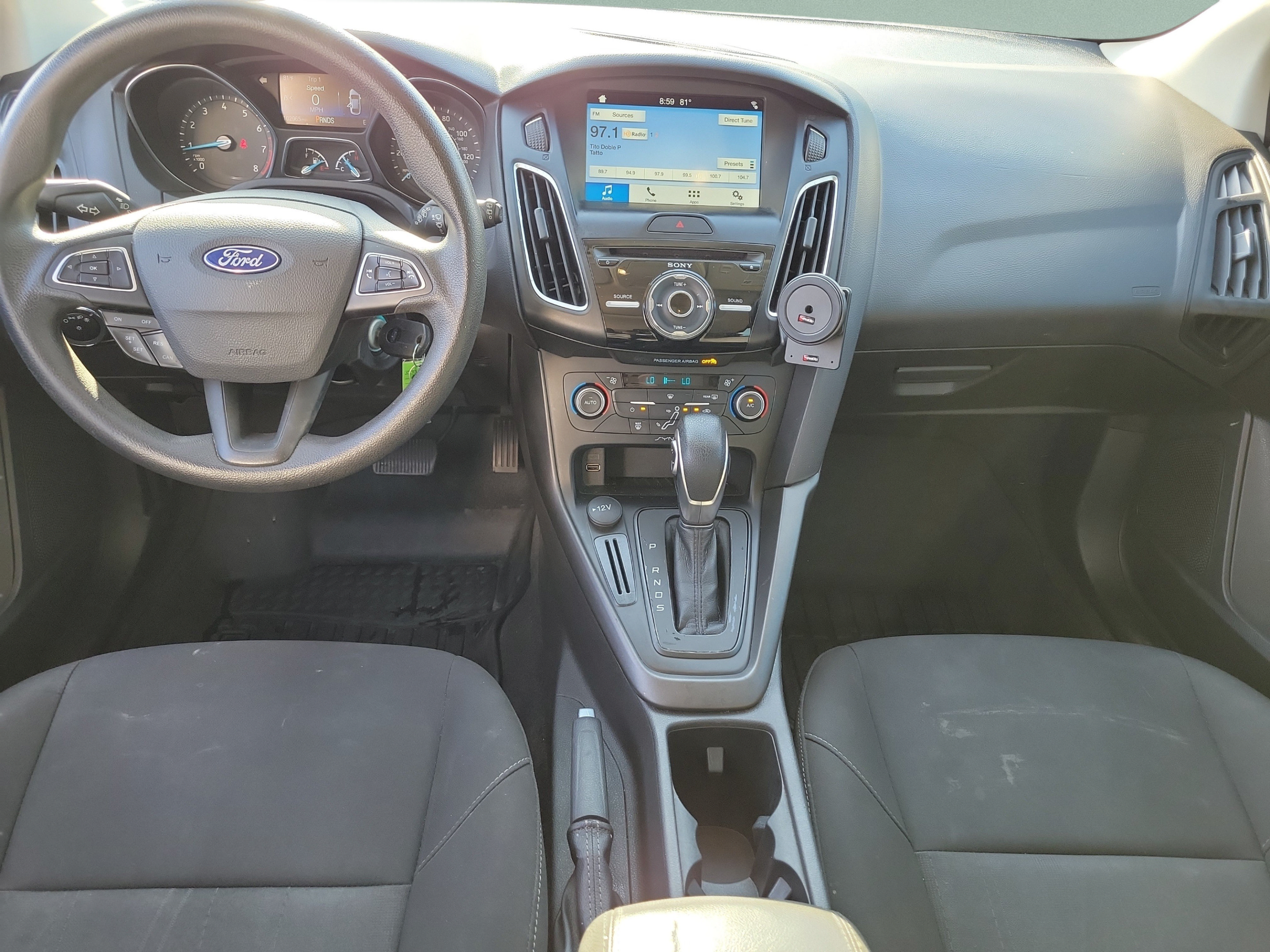 Used 2018 Ford Focus SEL FWD image 9