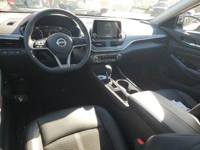 Certified 2023 Nissan Altima 2.5 SR FWD image 10