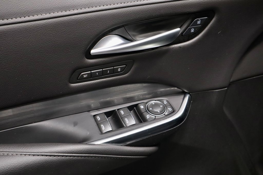 Used 2025 Cadillac XT4 Premium Luxury w/ Cold Weather Package image 23