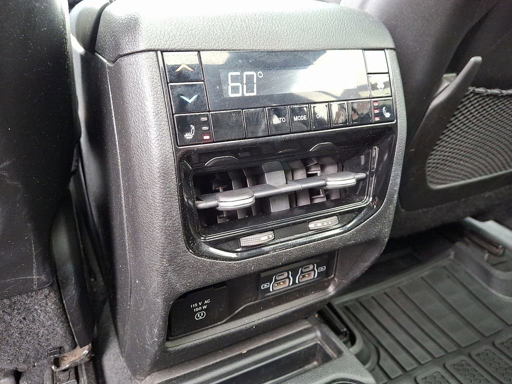 Used 2023 Jeep Grand Cherokee L Overland AWD/4WD image 11