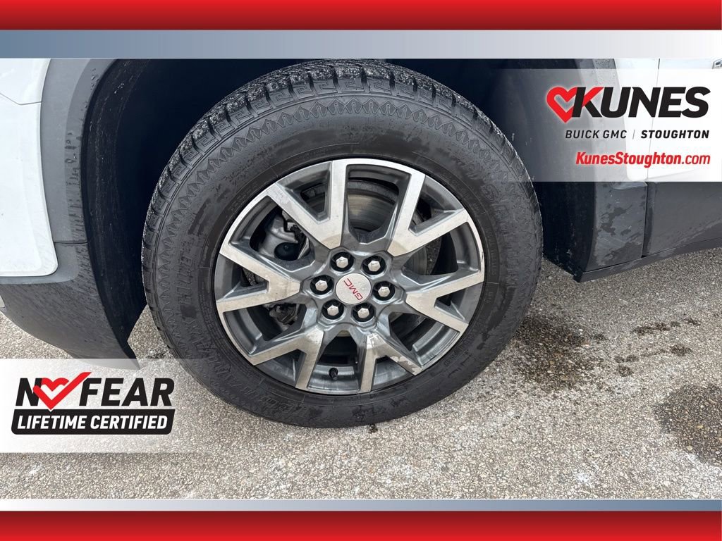 Used 2023 GMC Acadia SLT image 16