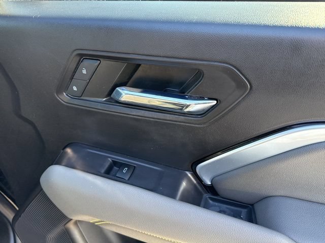 Used 2023 Chevrolet Colorado ZR2 w/ ZR2 Convenience Package III AWD/4WD image 18