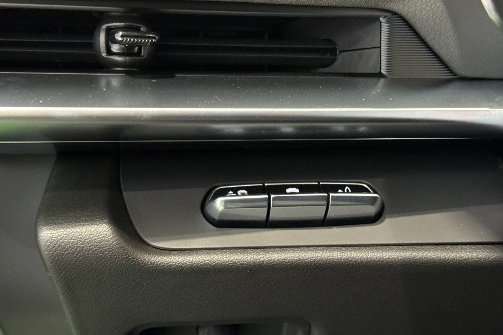 New 2026 Chevrolet Corvette Stingray Preferred Cpe w/ Z51 Performance Package image 23