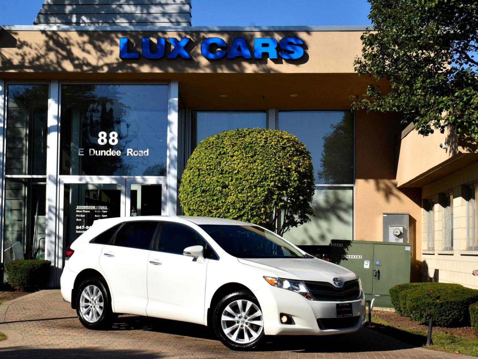 Used 2013 Toyota Venza XLE image 1
