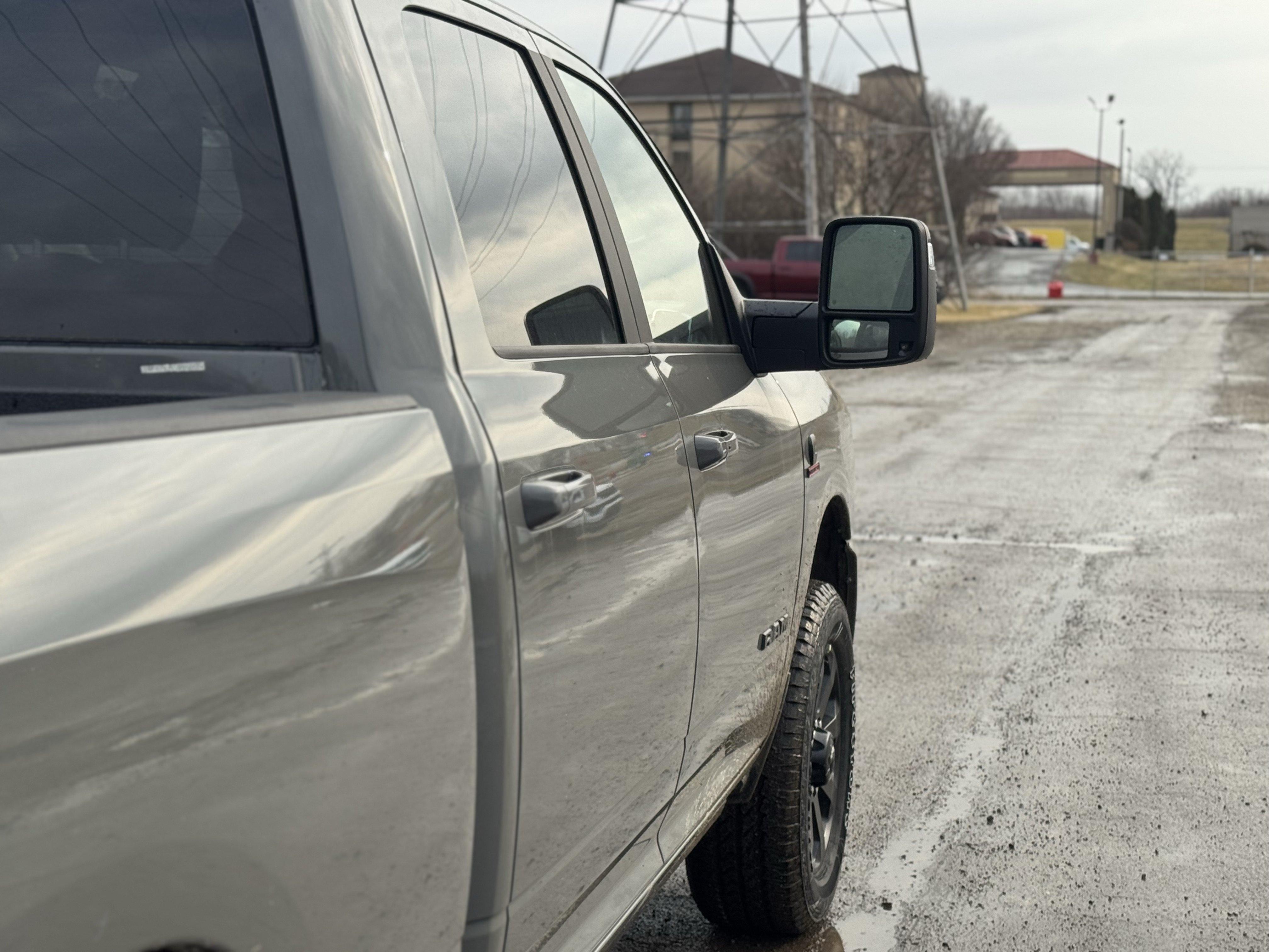 New 2026 RAM 2500 Laramie AWD/4WD image 9
